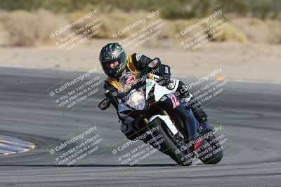 media/Nov-16-2025-Race Pace (Sun) [[8c5fa54630]]/Non Verified Riders (1st 20 Minutes)/2-Turn 10 (1010am)/